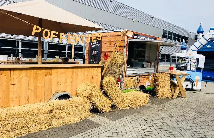 catering ede, zakelijke catering met poffertjeskraam